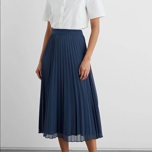 Pleated crepe de chine midi skirt